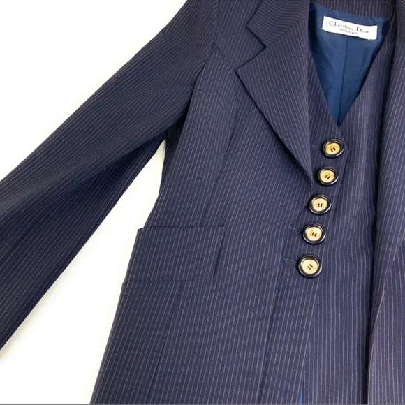 Stunning Dior Blazer - Picture 2 of 5